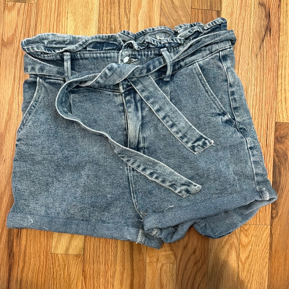 High waist Wild Fable Jean shorts